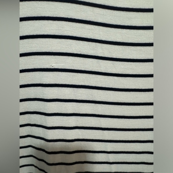 Buffalo David Britton - White / Black Stripe knit sleeveless sweater - Size L - Picture 4 of 4